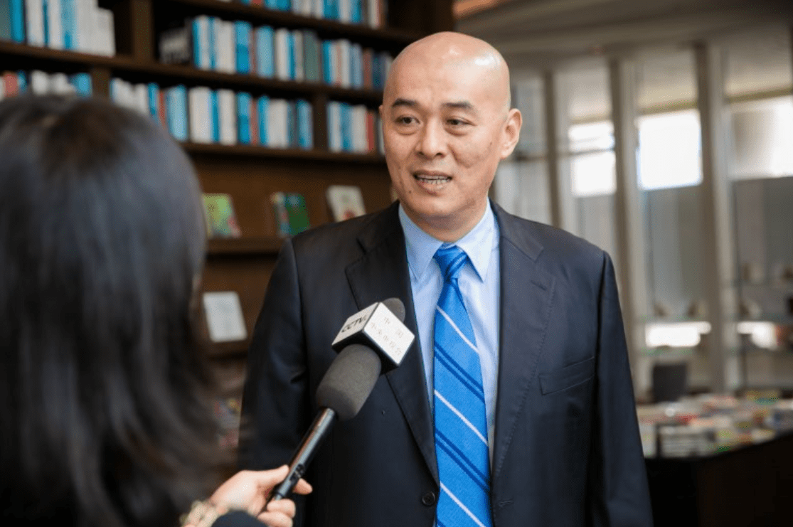 cctv2财经频道参访薛掌柜创始人薛峰